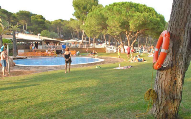 Ribes Apartamento con Jardín