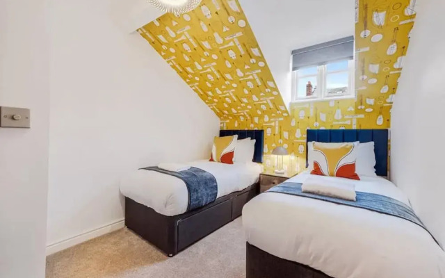 Host Apartments The Pilgrim Coach House II