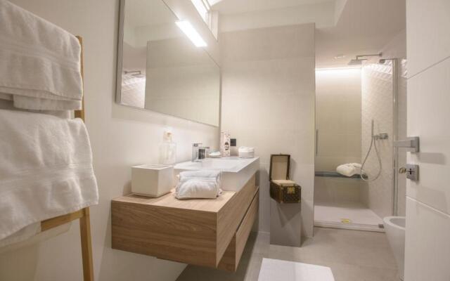 VistAmare Luxury Retreat