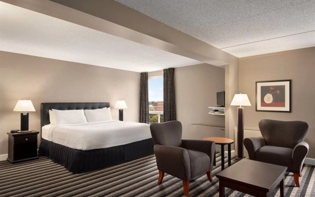 Royal Hotel West Edmonton, Trademark Collection by Wyndham