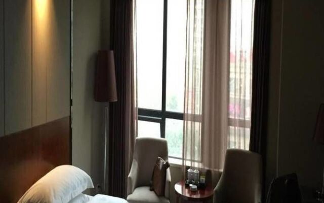 Yichang Riverside No.1 Hotel
