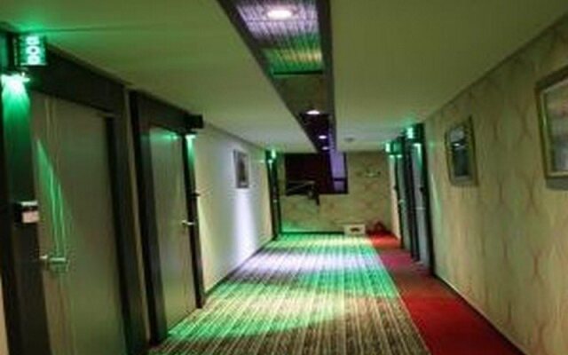 Goodstay Grand Motel
