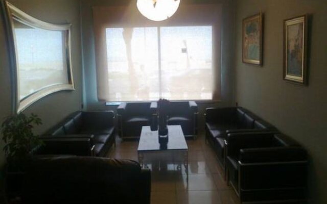 La Corniche Hotel