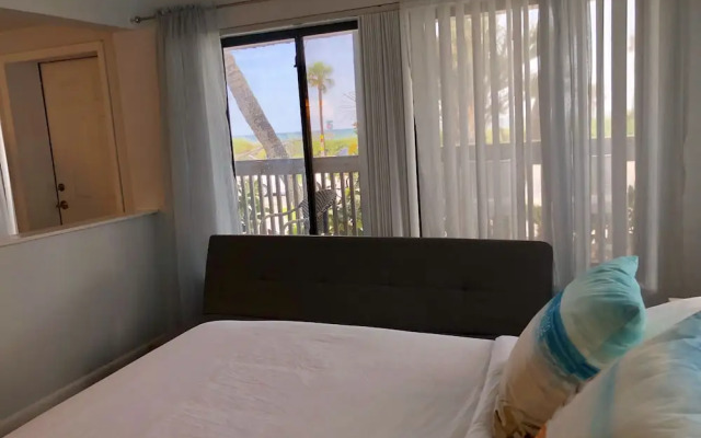 Sabal Palms Inn