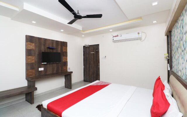 Hotel Panchatala Palace By OYO Rooms