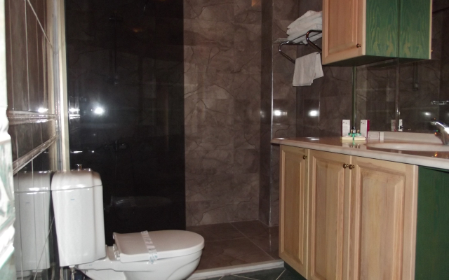 Mavi Inci Park Otel