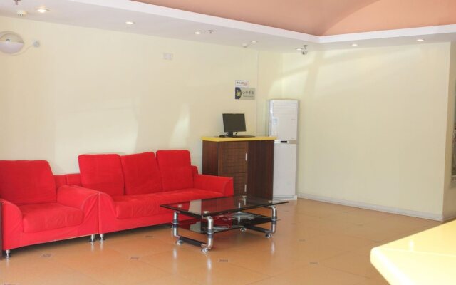 Qingdao Home Iinn Chengyang Zhengyang Middle Road Branch