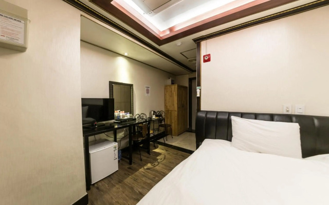 Youngbin Hotel