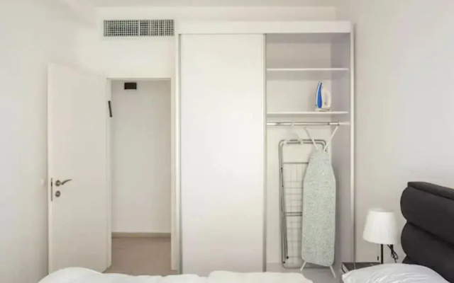 Fresh 3BR APT 32 Floor See View Tower