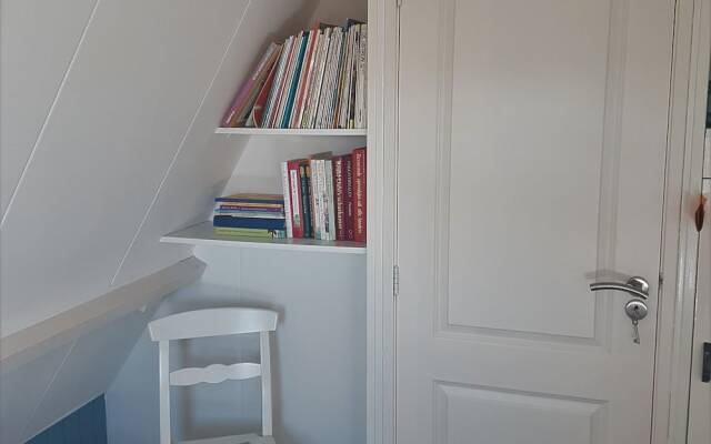 Luxury Holiday Home in Heiloo with Terrace And Garden