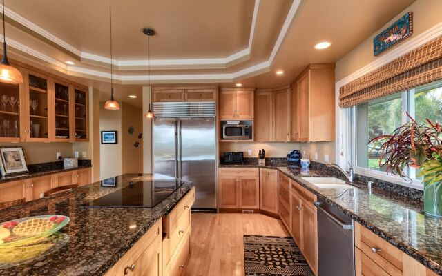 Waiakalua 4 Bedroom Home