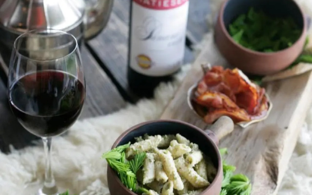 Luscher & Matiesen Muhu Winehouse