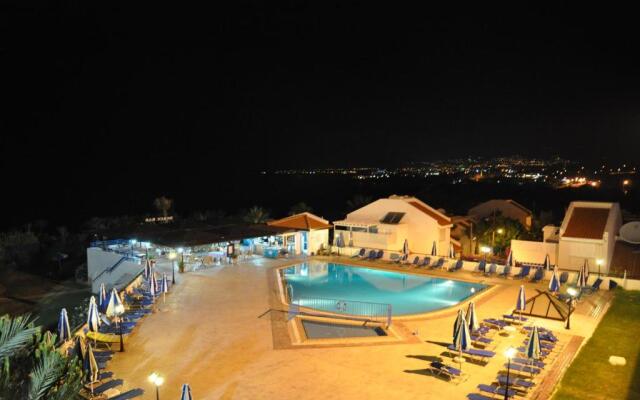 Helios Bay Hotel and Suites