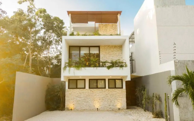 Private&Spacious 3BR Jungle Villa/ Gated Community