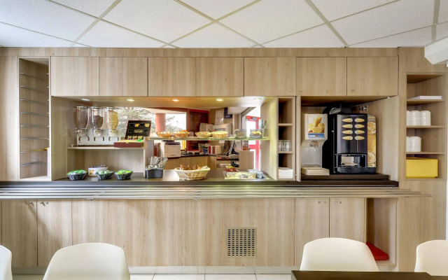 Welcomotel Coignières