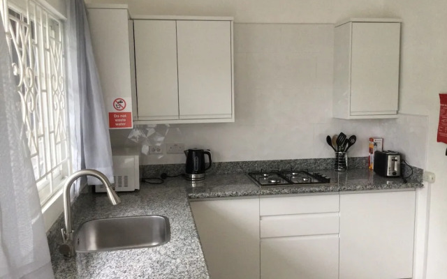 Serenity 2-bed Apartment in Port Antonio