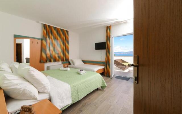 Rooms by the sea Supetar, Brac - 19049