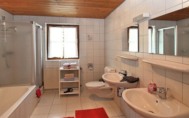 Hilltop Apartment in Brandenberg With Balcony