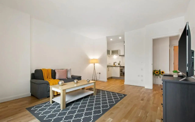 South Quay Serviced Apartments By Mysquare