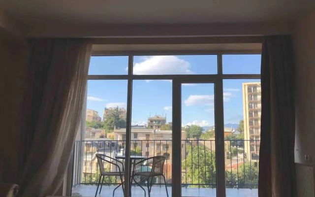 Nearby Chavchavadze Ave Sweet Home With Terrace