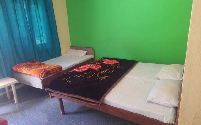 Ganga Darshan Guest House