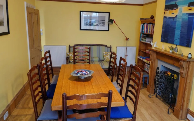 Gorgeous 4-bed House in Bexhill-on-sea, sea Views