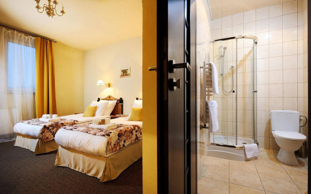 Garden Park Hotel
