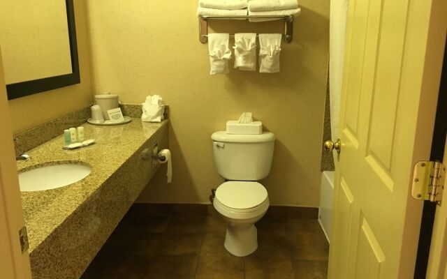 Comfort Inn Jackson I-40
