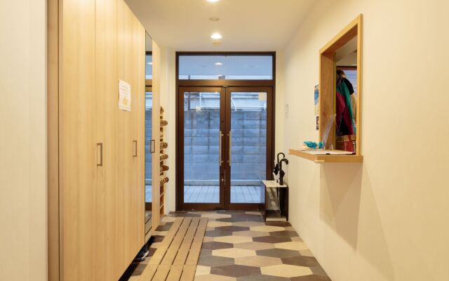 J-Hoppers Osaka Universal - Hostel