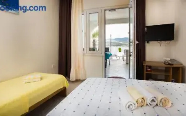 Apartment en Studios Ana