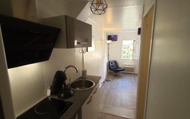 Studio hypercentre à 2 pas de la gare appart n°2