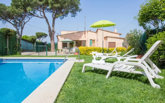 Tres Pins 1 in Lloret de Mar