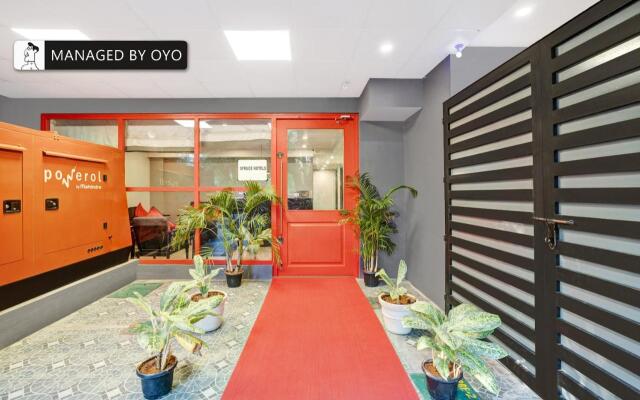 Super Oyo Townhouse Oak Spruce Hotels A2 Indiranagar