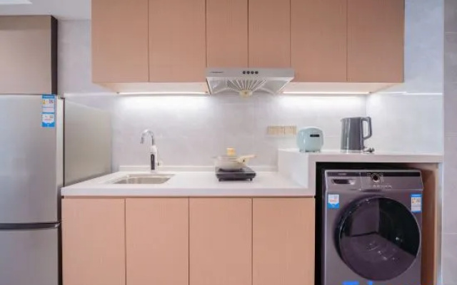 CoreSpot | Time Select Y180 - SKYLINE Mercure (Luogang Wanda Kefeng Road Subway Station) – Kitchen – Guangzhou