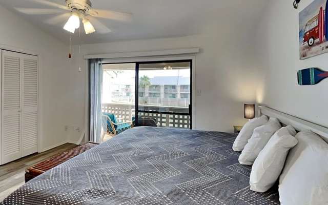 Bay House Condos #2106 - La Buena Vida