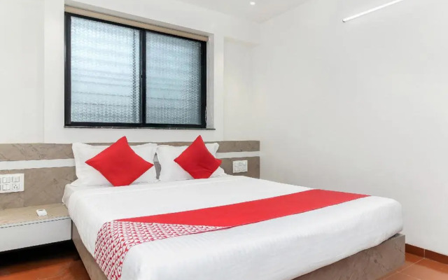 Ashirwad Lodge by OYO Rooms