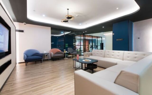 CJIA Apartment (Shenzhen Bao'an Fanshen Subway Station)