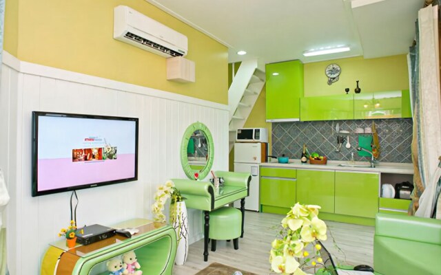 Daebudo Athens Pension