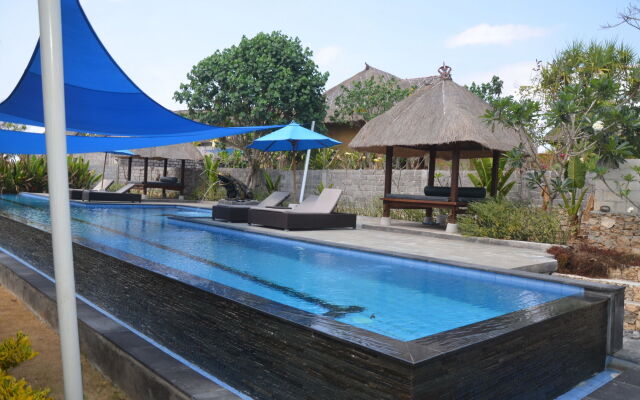 Sunset Villa & Cafe Lembongan