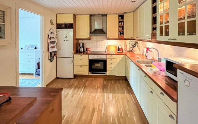 Nice Home in Båstad With Wifi and 2 Bedrooms
