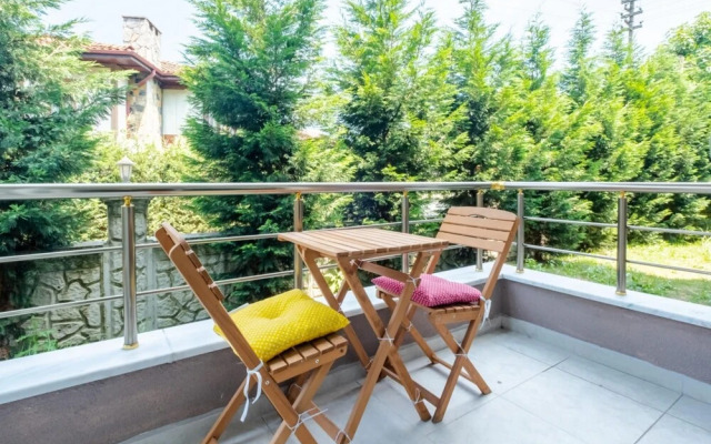 Charming Flat With Balcony in Sapanca Sakarya