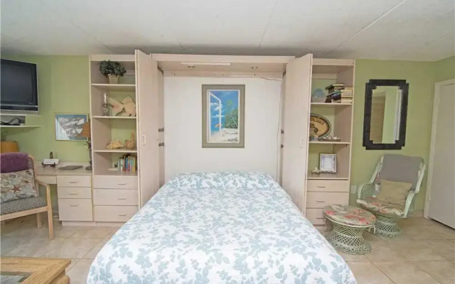 Four Winds A3E - Studio Condo