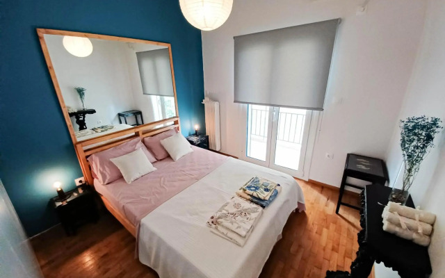 Green tea balcony - quiet cozy apartment - Glyfada