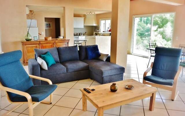 Villa Sari - SEA View - AIR Conditioning