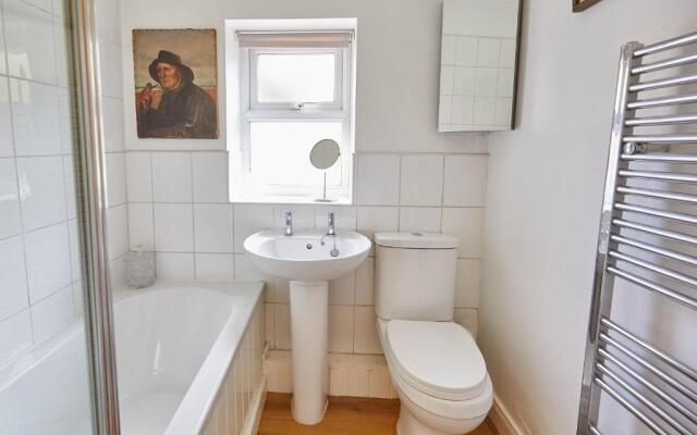 Host Stay Elliott Terrace