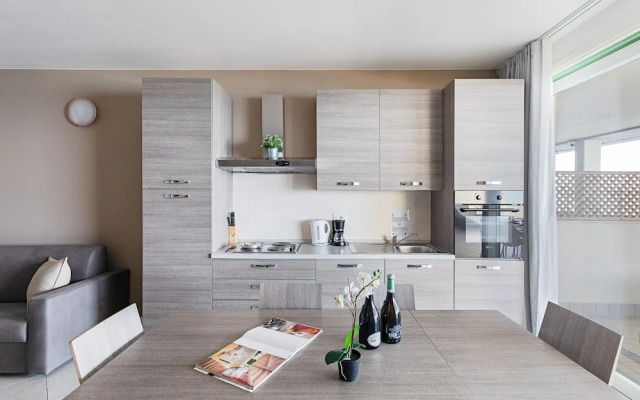 Residenza Miralago - 24 Clodia - Locazione BK