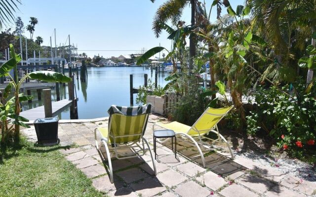 Oasis at John's Pass Madeira Beach