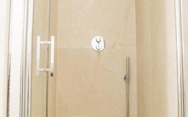 Amazing, New & Fully Furnished Studio in Duomo