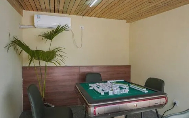 Longqingxia Jixiangyu Guesthouse