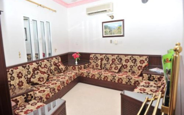 Super OYO 152 Manam 1 Hotel Apartment